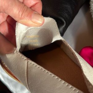 Women’s size 6.5 Sperry caused flats, barely worn. Leather- Grey - White